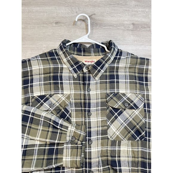 Wrangler Authentics Mens 3XL Flannel Shirt Sherpa Lined Green Plaid Shacket NWT - Picture 4 of 11